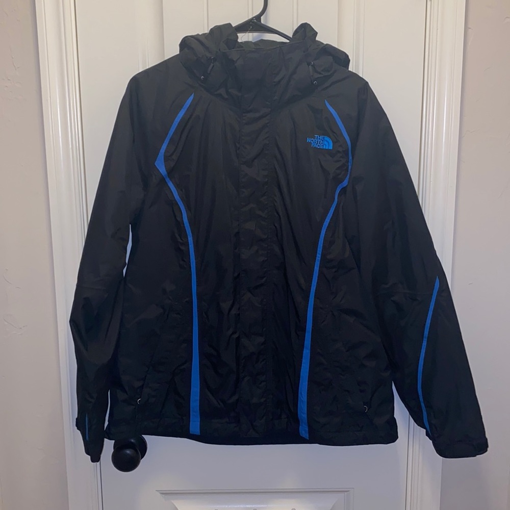 The NorthFace Women’s Insulated Dual-Layer Jacket